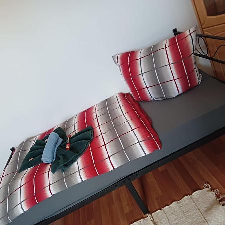 Stella S Monteurswohnungen Werdau Esterno foto